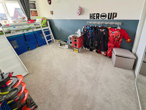 Photo 1- click for photo gallery